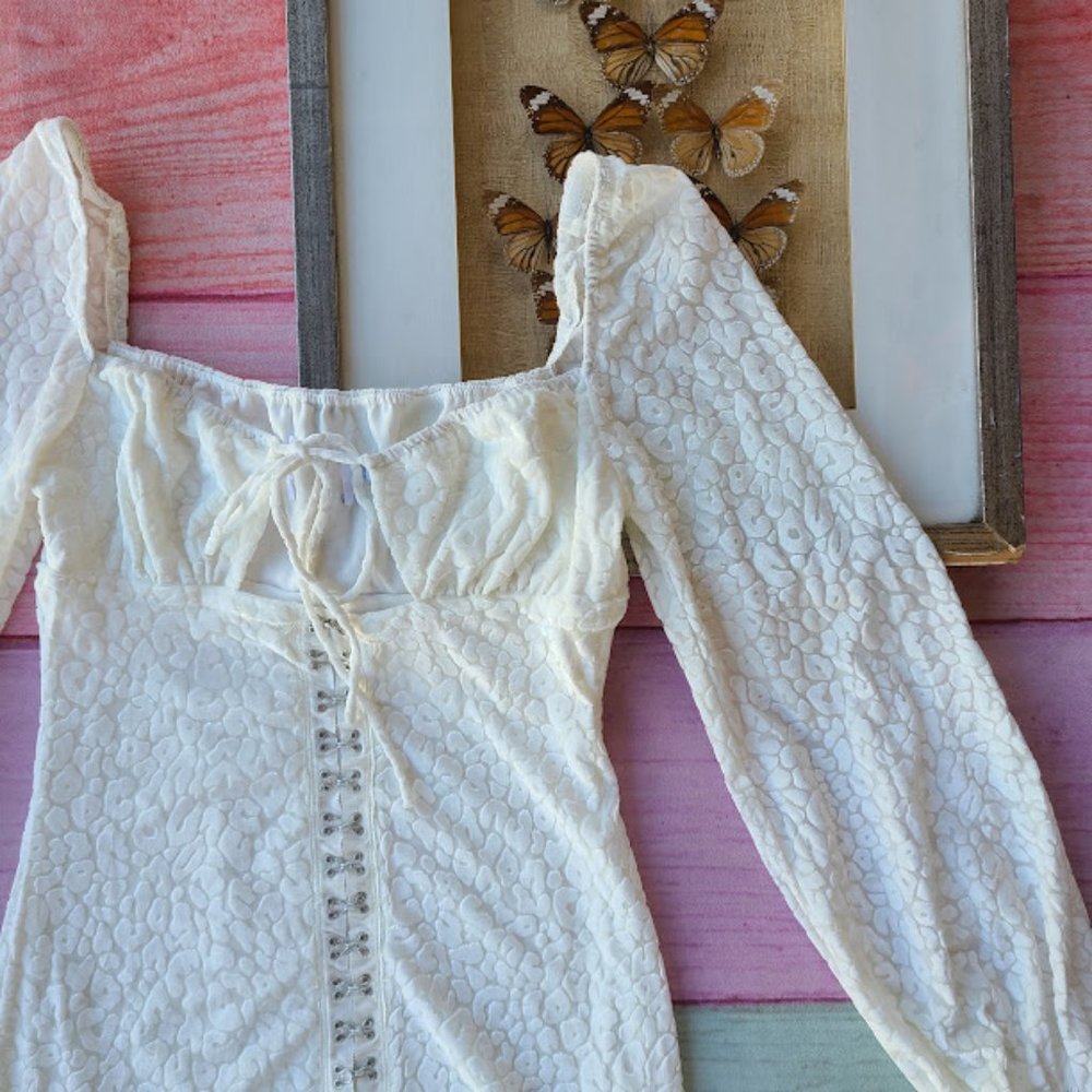 Princess Polly White Don't Be Salty Burnout Velvet Cutout Bodycon Mini Dress 6US - Picture 7 of 11